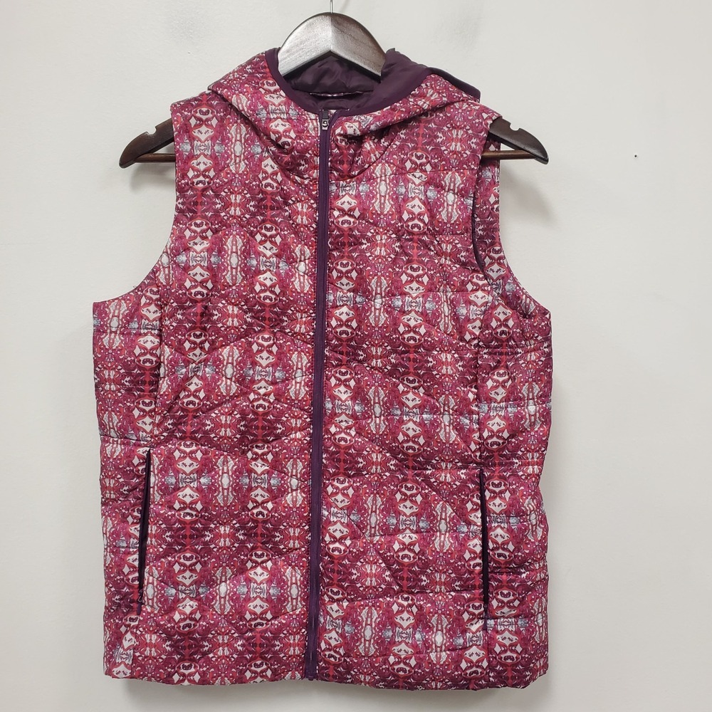 Title Nine Womens Hooded Quilted Vest Size M Pink Sleeveless Full Zip Outdoors